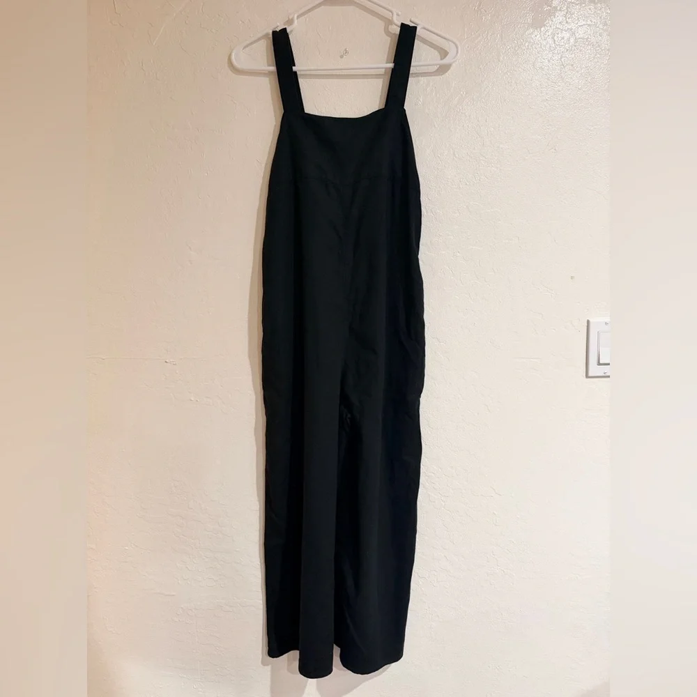 Uniqlo Kids (Girls 10-12) Black Jumpsuit